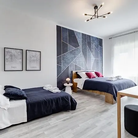 Apartment Bdc - Rome, Open City! 3-bdr!