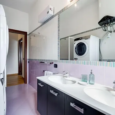 Apartment Bdc - Rome, Open City! 3-bdr! *