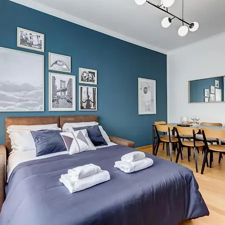 Bdc - Rome, Open City! 3-bdr! Apartment