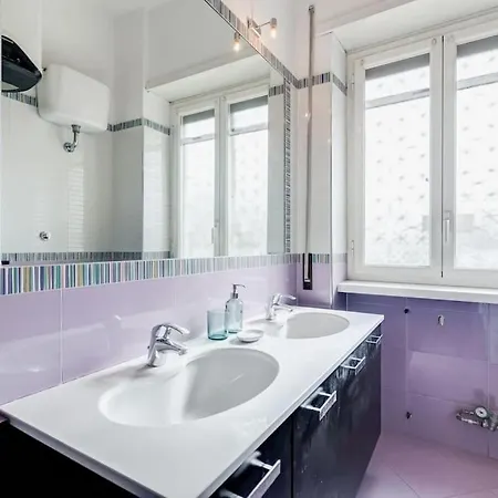 Bdc - Rome, Open City! 3-bdr! *