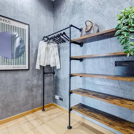 Appartement Bdc - Rome, Open City! 3-bdr!