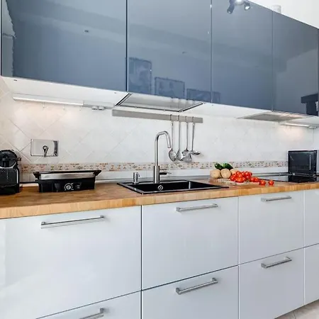 Appartement Bdc - Rome, Open City! 3-bdr!