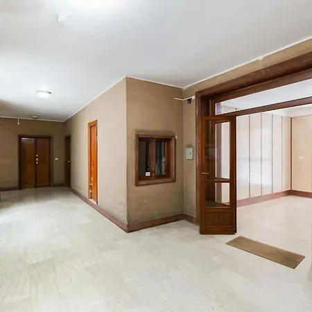 Bdc - Rome, Open City! 3-bdr!