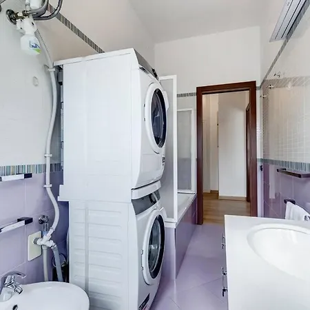 Bdc - Rome, Open City! 3-bdr! Appartement *