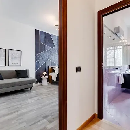 Bdc - Rome, Open City! 3-bdr! *