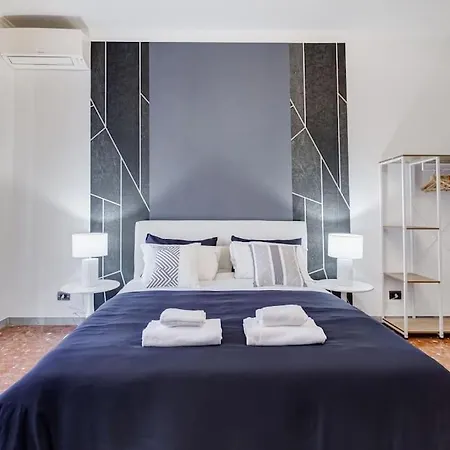 Appartement Bdc - Rome, Open City! 3-bdr!