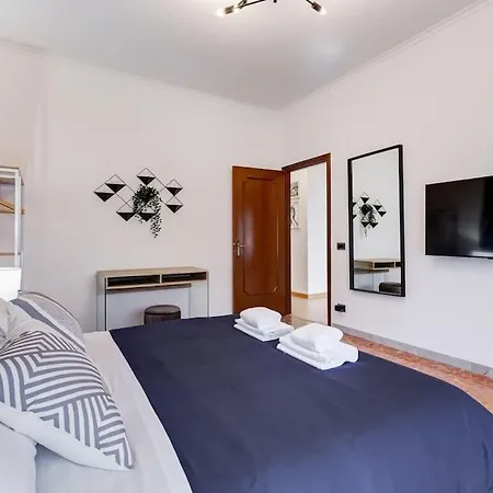 Bdc - Rome, Open City! 3-bdr! Appartement *